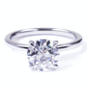 2.5 Carat Round Brilliant Cut Moissanite Diamond Engagement Ring